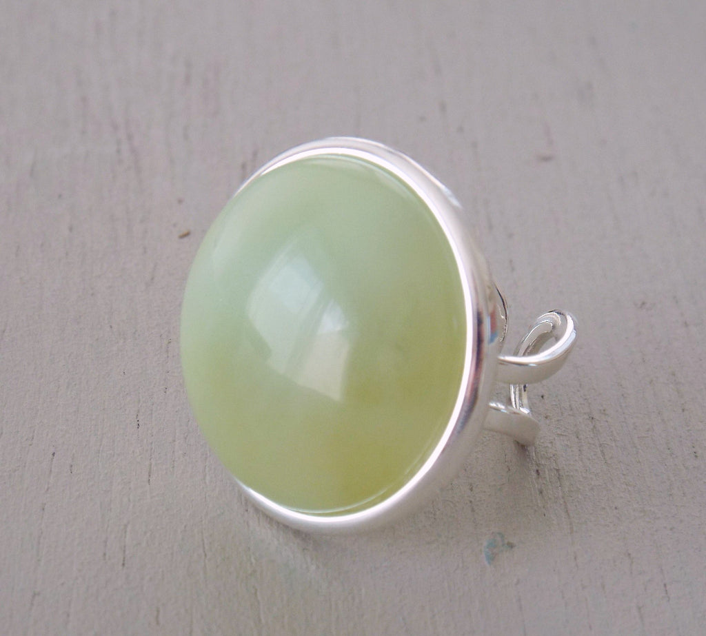 Ring with 25mm jade gemstone fully adjustable ring